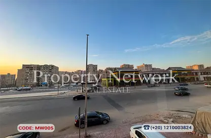 محل - استوديو - 1 حمام للايجار في شارع افريقيا - امتداد مصطفي النحاس - النادي الأهلي - مدينة نصر - القاهرة