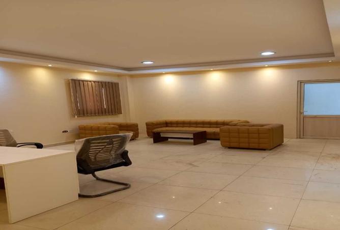 8236311 - صورة العقار 2