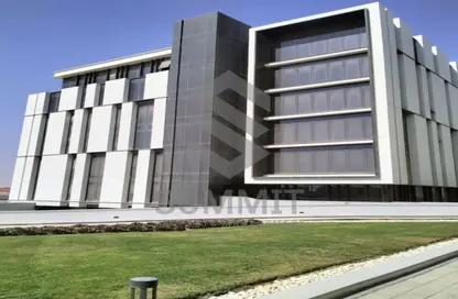 Office Space - Studio - 1 Bathroom for rent in Hyde Park Business District Mall - South Teseen St. - The 5th Settlement - New Cairo City - Cairo