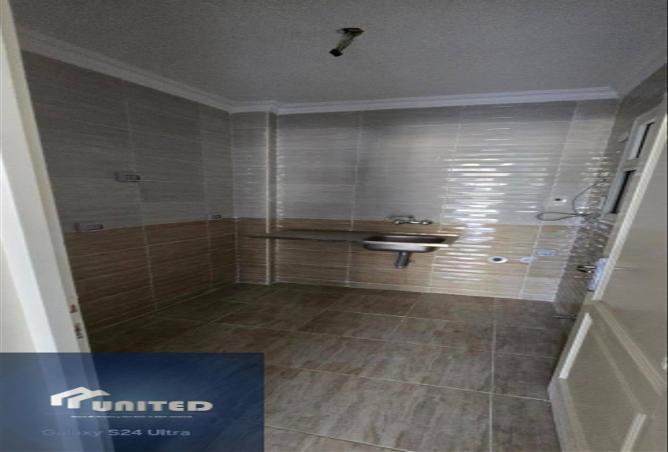 8534360 - Property Image 3