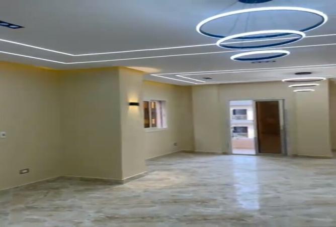 7986924 - Property Image 2