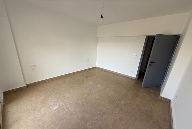 7992379 - Property Image 3