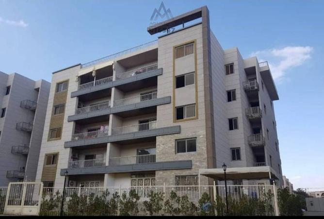 8051914 - Property Image 2