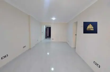 Apartment - 3 Bedrooms - 2 Bathrooms for rent in 10th Sector - Zahraa El Maadi - Hay El Maadi - Cairo