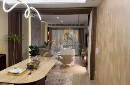 (بنتهاوس  (روف - 4 غرف نوم - 4 حمامات للبيع في مون ريزيدنس - فيفث سكوير - التجمع الخامس - مدينة القاهرة الجديدة - القاهرة