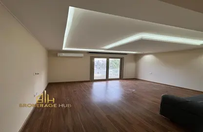 شقة - 3 غرف نوم - 3 حمامات للايجار في جاليريا  مون فالى - المستثمرين الجنوبية - مدينة القاهرة الجديدة - القاهرة