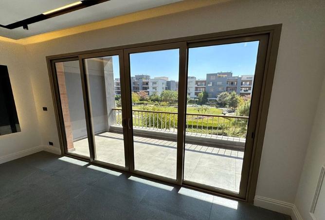 8016698 - Property Image 2