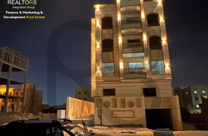 Whole Building - 3 Bedrooms - 2 Bathrooms for sale in Degla Palms - Al Wahat Road - 6 October City - Giza