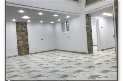 Apartment - 3 Bedrooms - 3 Bathrooms for rent in El Yasmeen 4 - El Yasmeen - New Cairo City - Cairo