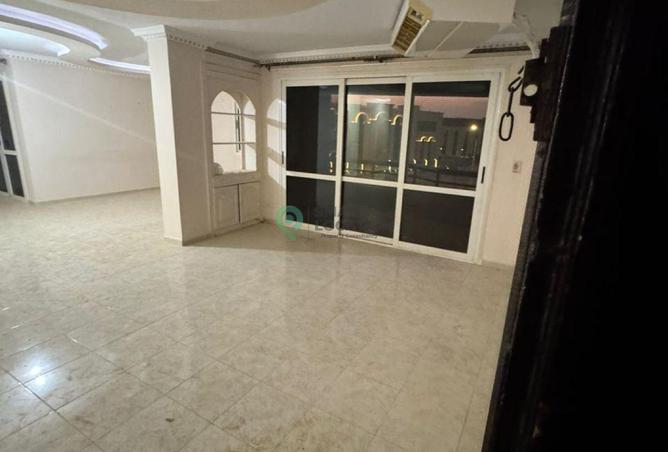 8135973 - Property Image 2