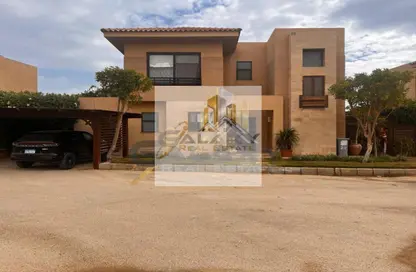 Villa - 4 Bedrooms - 5 Bathrooms for sale in Jaz Little Venice Golf - Al Ain Al Sokhna - Suez