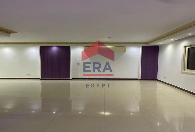8026485 - Property Image 2