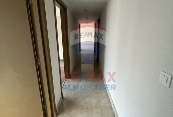 8446594 - Property Image 2