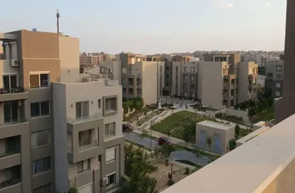 Penthouse - 3 Bedrooms - 3 Bathrooms for sale in Palm Hills Village Gate - South Investors Area - New Cairo City - Cairo