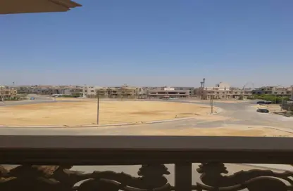 شقة - 3 غرف نوم - 3 حمامات للبيع في غرب الجولف - كمبوندات القطامية - القطامية - مدينة القاهرة الجديدة - القاهرة