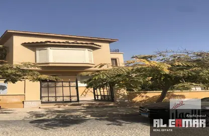 Twin House - 3 Bedrooms - 3 Bathrooms for sale in Meadows Park - Sheikh Zayed Compounds - Sheikh Zayed City - Giza