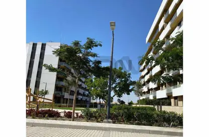 Apartment - 4 Bedrooms - 4 Bathrooms for sale in Al Burouj Compound - El Shorouk Compounds - Shorouk City - Cairo