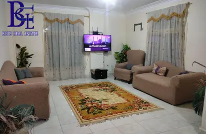 شقة - 3 غرف نوم - 2 حمامات للايجار في الحي الاول - مدينة 6 أكتوبر - الجيزة