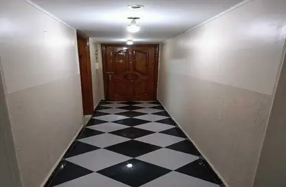Apartment - 3 Bedrooms - 1 Bathroom for rent in Anwar Al Mufti St. - 1st Zone - Nasr City - Cairo