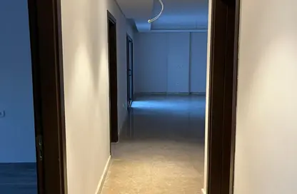 شقة - 2 غرف نوم - 2 حمامات للبيع في بارك سايد ريزيدنس - أبراج زيد - كمبوندات الشيخ زايد - الشيخ زايد - الجيزة