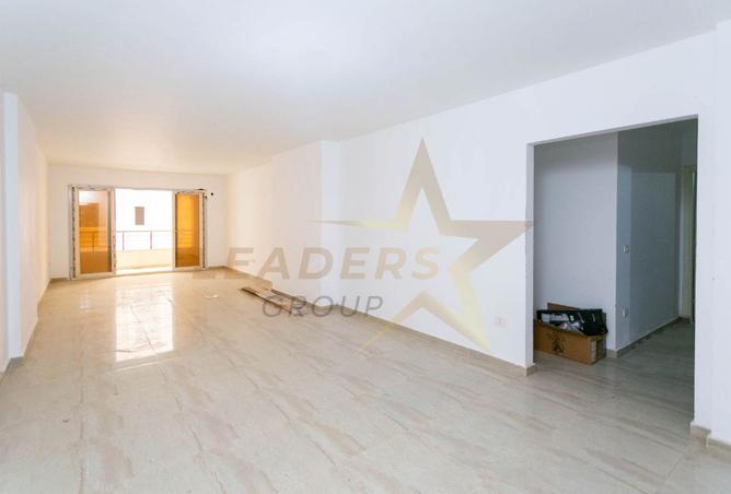 8239708 - Property Image 2