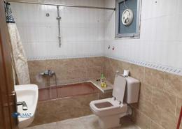شقة - 3 غرف نوم - 2 حمامات for للايجار in شارع محمد حسنين هيكل - المنطقة السادسة - مدينة نصر - القاهرة