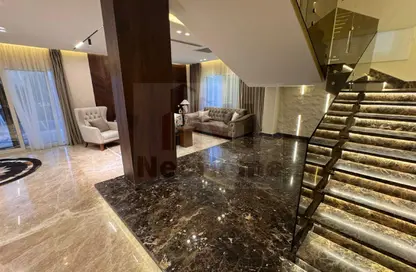 فيلا - 5 غرف نوم - 5 حمامات للبيع في مدينة وصال - كمبوندات الشروق - مدينة الشروق - القاهرة