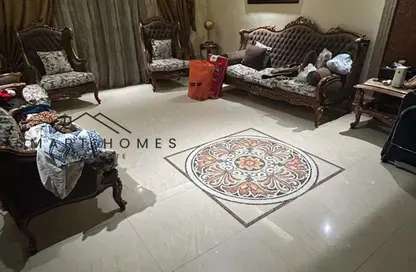 Apartment - 2 Bedrooms - 1 Bathroom for rent in 1st District - Sheikh Zayed City - Giza