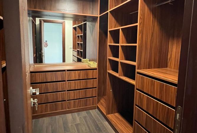 8233834 - Property Image 2