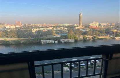 شقة - 4 غرف نوم - 4 حمامات للبيع في شارع كورنيش النيل - العجوزة - الجيزة