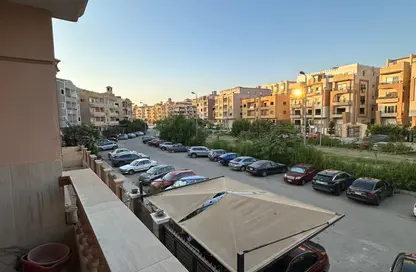 شقة - 3 غرف نوم - 2 حمامات للبيع في الحي السادس عشر - الشيخ زايد - الجيزة