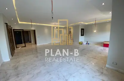 Apartment - 3 Bedrooms - 3 Bathrooms for rent in The Courtyards - Sheikh Zayed Compounds - Sheikh Zayed City - Giza