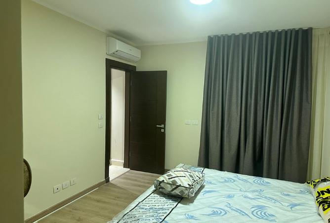 8195601 - Property Image 2