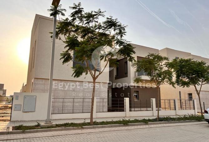 8030812 - Property Image 2