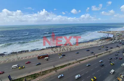 Apartment - 3 Bedrooms - 2 Bathrooms for sale in Al Geish Road - Camp Chezar - Hay Wasat - Alexandria