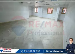 Office Space - Studio - 3 Bathrooms for rent in Zaki Ragab St. - Smouha - Hay Sharq - Alexandria