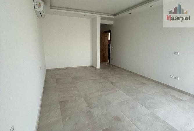 8254159 - Property Image 3