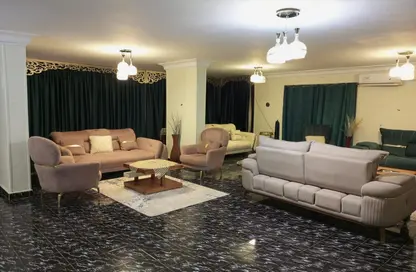 شقة - 4 غرف نوم - 3 حمامات للايجار في شارع انس ابن مالك - المهندسين - الجيزة