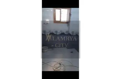 Apartment - 3 Bedrooms - 1 Bathroom for sale in Abu Musa Al Ashari St. - Neighborhood 10 - 10th of Ramadan City - Sharqia