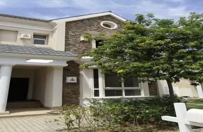 Villa - 3 Bedrooms - 3 Bathrooms for sale in Kingsway - Boulevard Road - Green Belt - 6 October City - Giza
