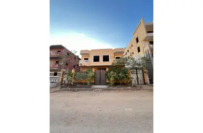 Apartment - 3 Bedrooms - 2 Bathrooms for sale in El Motamayez District - Badr City - Cairo