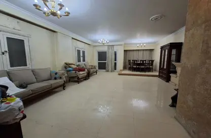 Apartment - 3 Bedrooms - 2 Bathrooms for sale in Shehab St. - Mohandessin - Giza