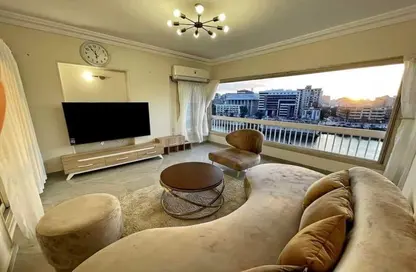 Hotel Apartment - 1 Bedroom - 1 Bathroom for sale in Cornish El Nile St. - Maadi - Hay El Maadi - Cairo
