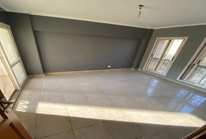 8433439 - Property Image 2