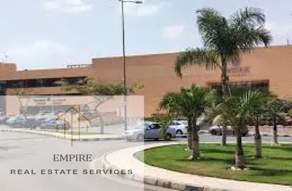 محل - استوديو - 1 حمام للايجار في مول ذا فينيو - شارع التسعين الجنوبي - التجمع الخامس - مدينة القاهرة الجديدة - القاهرة