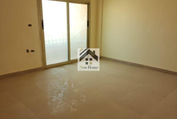 8122060 - Property Image 2