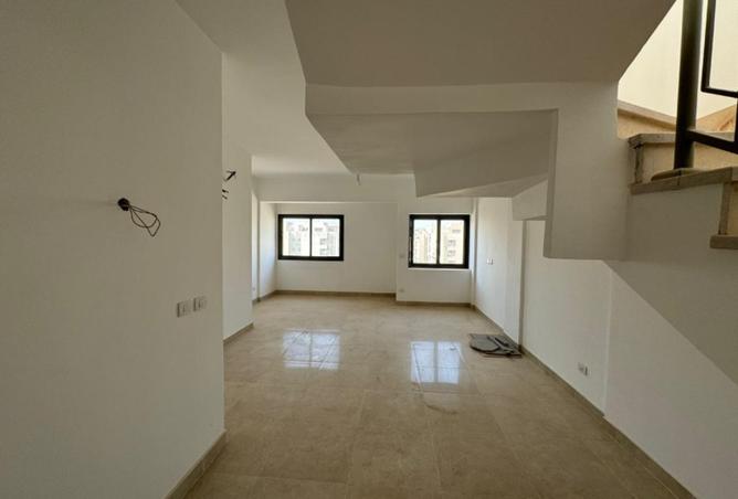 8216312 - Property Main Image