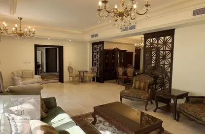 منزل مزدوج - 3 غرف نوم - 4 حمامات للايجار في اليفا - اب تاون كايرو - المقطم - القاهرة