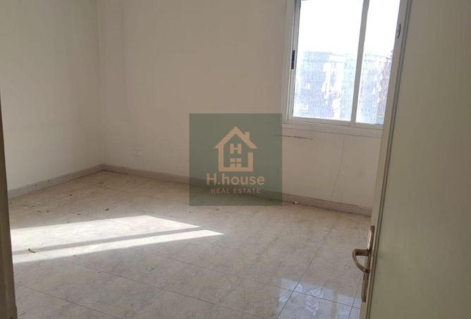 8234190 - Property Image 2