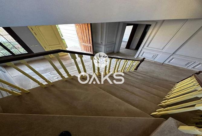 8028674 - Property Image 2